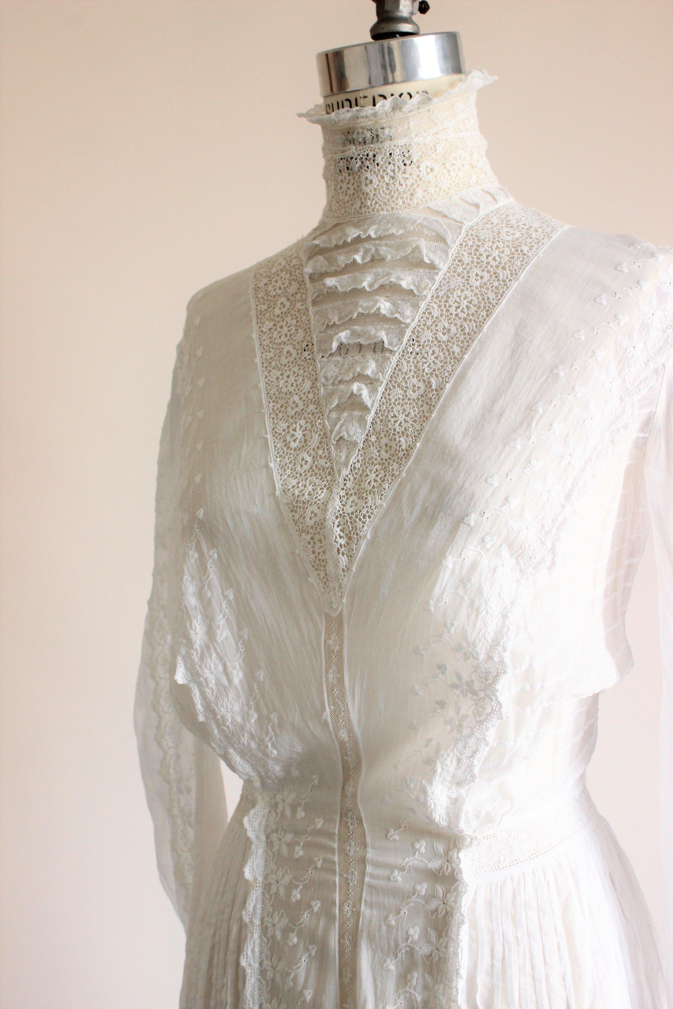 Antique Edwardian White Dress, \